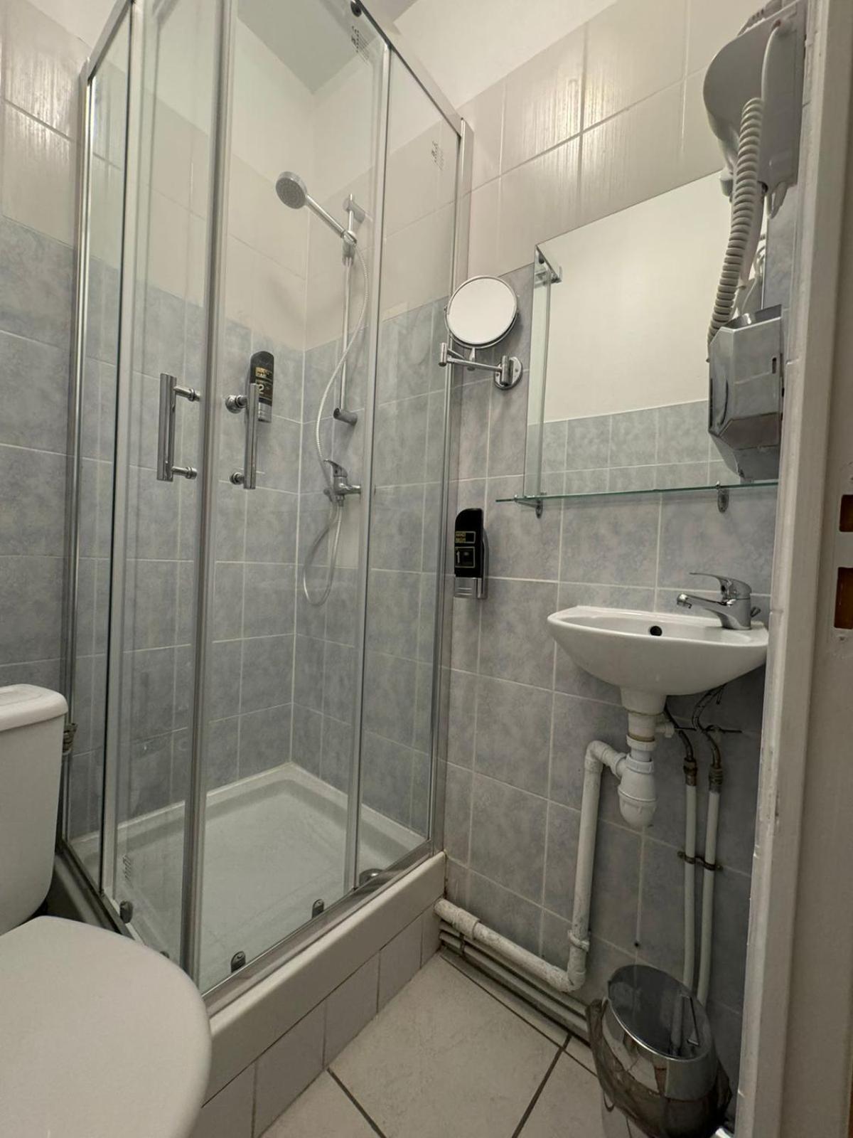 Hotel Etoiles De Mantes Zewnętrze zdjęcie