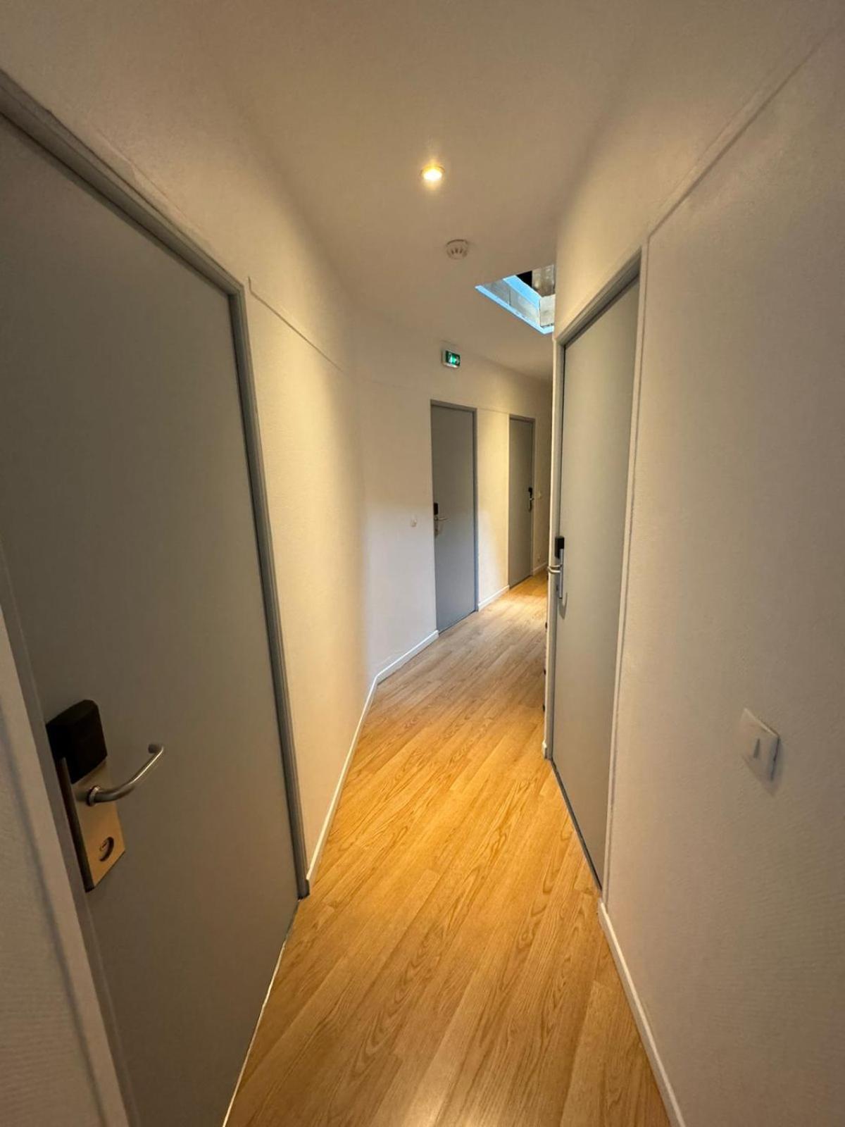 Hotel Etoiles De Mantes Zewnętrze zdjęcie